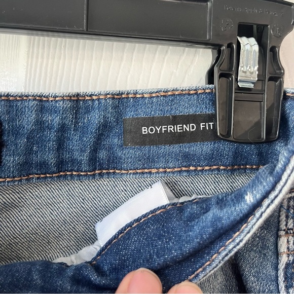 Judy Blue Jeans Size 9/29 Straight Leg Boyfriend Fit Distressed - Picture 3 of 4